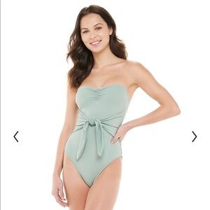 Weworewhat Capri one piece tie waist swimsuit NWT